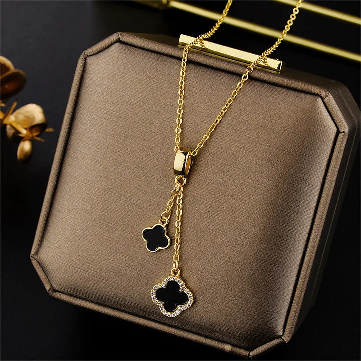 Collier double pendentif trèfles