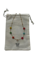 Collier summer flowers